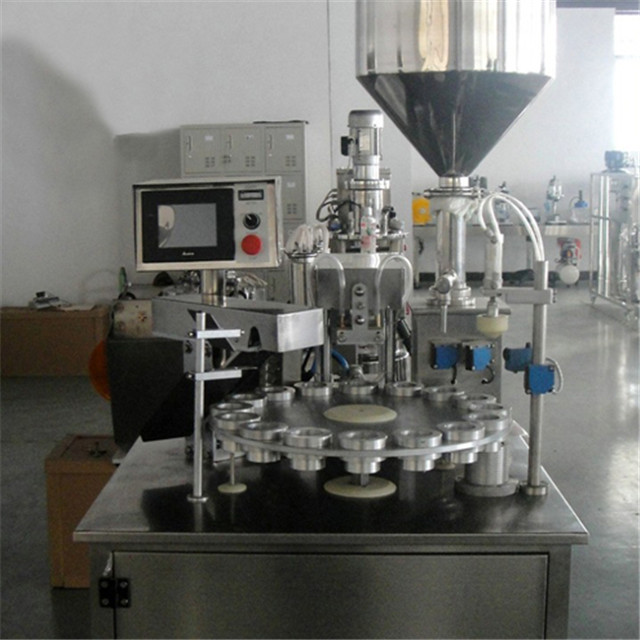 front view of plastic tubes filling ultrasonic sealing machi