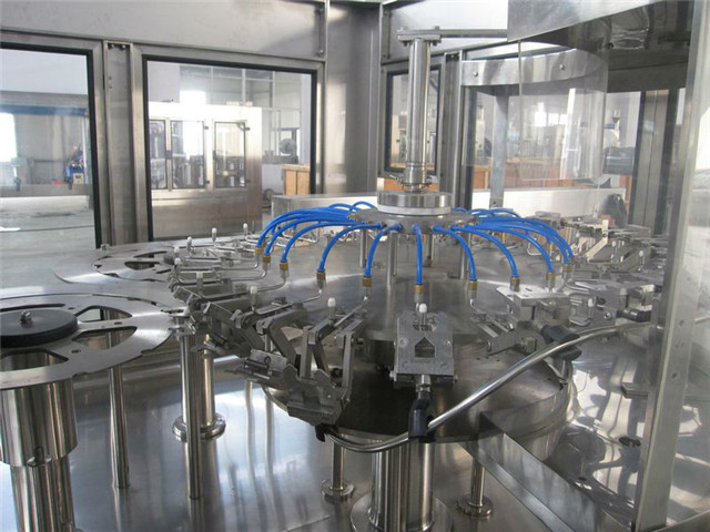 close look at the Water filling production line.jpg
