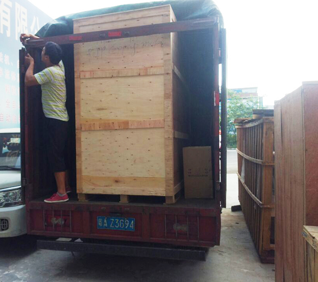 Shipping for automatic rotary ROPP capper equipment.jpg