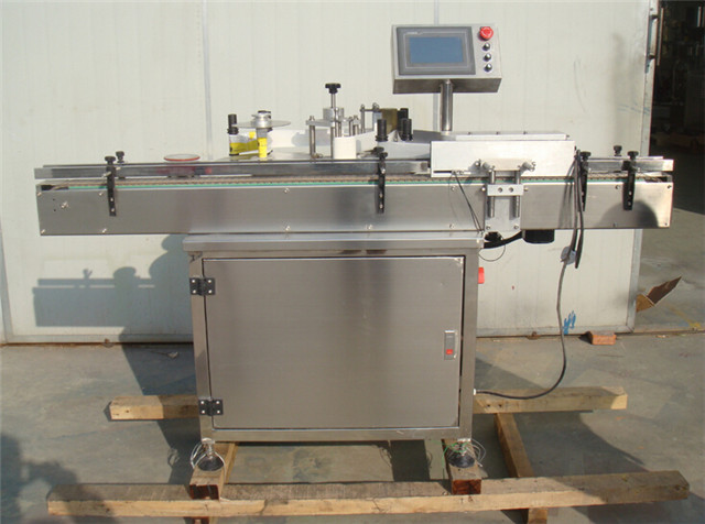 front view of  Aerosol filling capping machine automatic mod