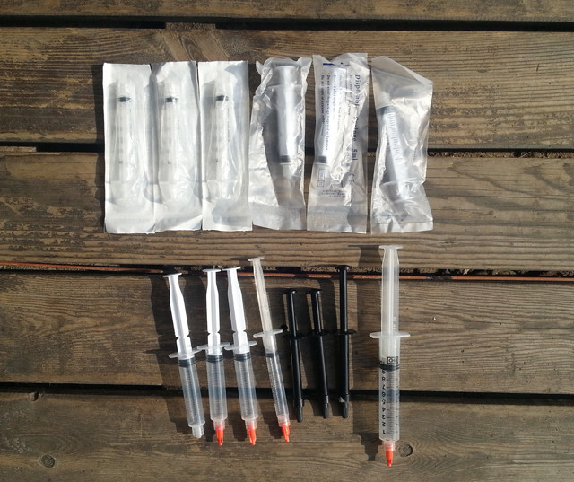 syringe labeling machine benchtop labeler equipment for need