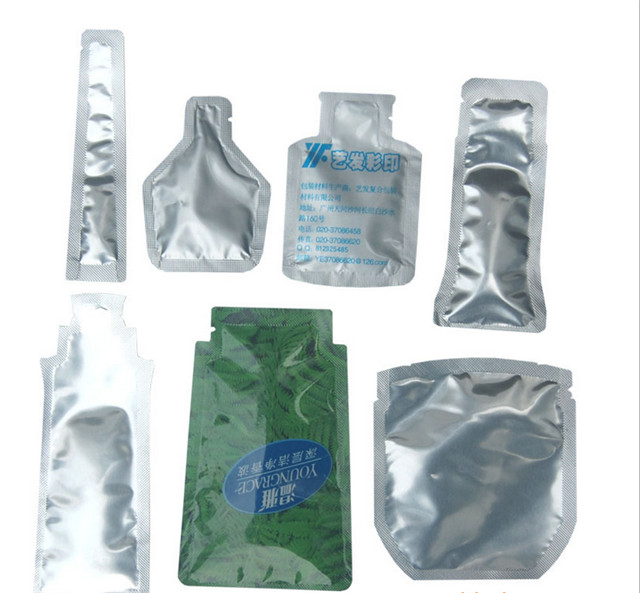 packed pouch samples by YX-Y30 liquid fruit jelly vertical f