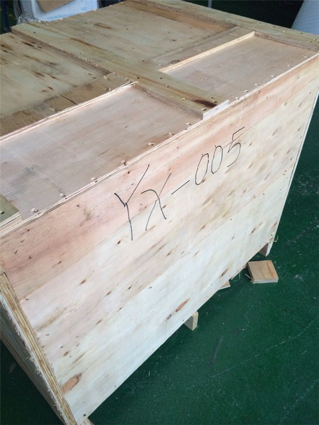 wooden case packing of YX-005 ultrasonic plastic tube sealer