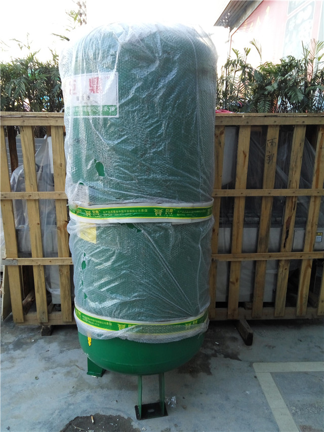 1000L air storage tank for the whole line.jpg