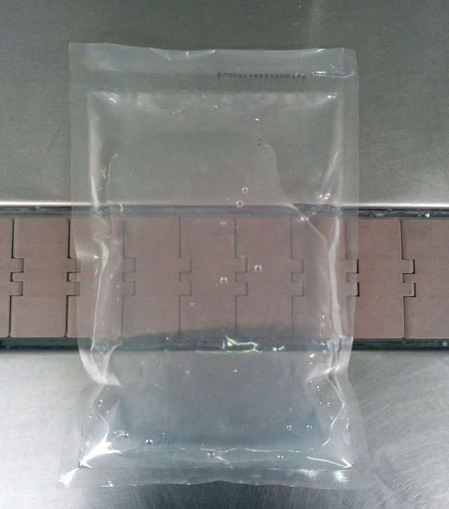 sealed sample pouch by YX-V1000 vertical band sealer.jpg