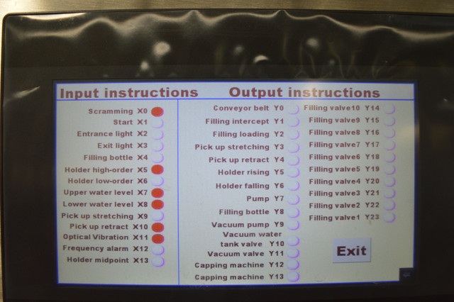 control panel of YX-V10 vacuum filling machine.jpg