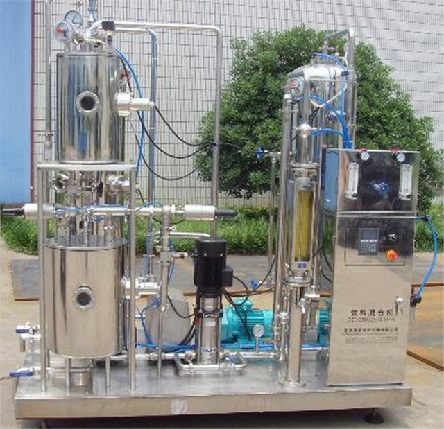 Carbonated drinks CO2 liquid blending tank mixing equipment beverage juice soft drink flavored water mixer machinery 