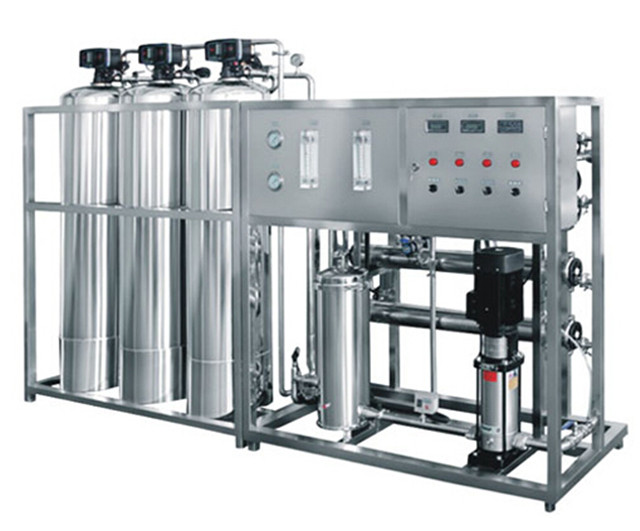 front view of reverse osmosis treatment industrial water pur