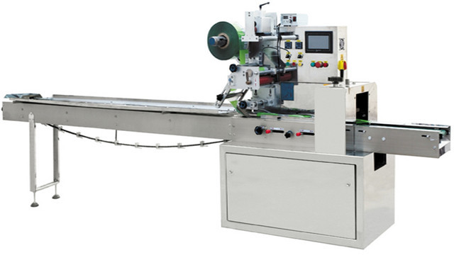 Computer controlled fast pillow horizontal packing machine down-paper type packaging machinery for dried snack bread